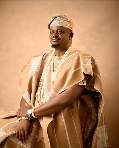 NPA ENGR. DR. ABDULRAHAMON OLAMILEKAN BADMUS OMOOLÒRÈ: A POLITICIAN WITH A GOLDEN HEART AND A LEGACY OF PHILANTHROPY