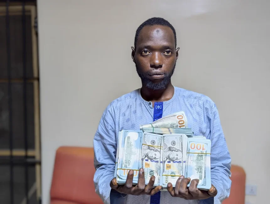 EFCC Commences Investigation of Suspect Arrested with Counterfeit $212,200 in Kano