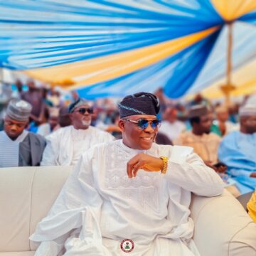 Senator Lere Oyewumi Flags Off 1.8km Road Construction in Ikire, Reaffirms Commitment to Senatorial District Development